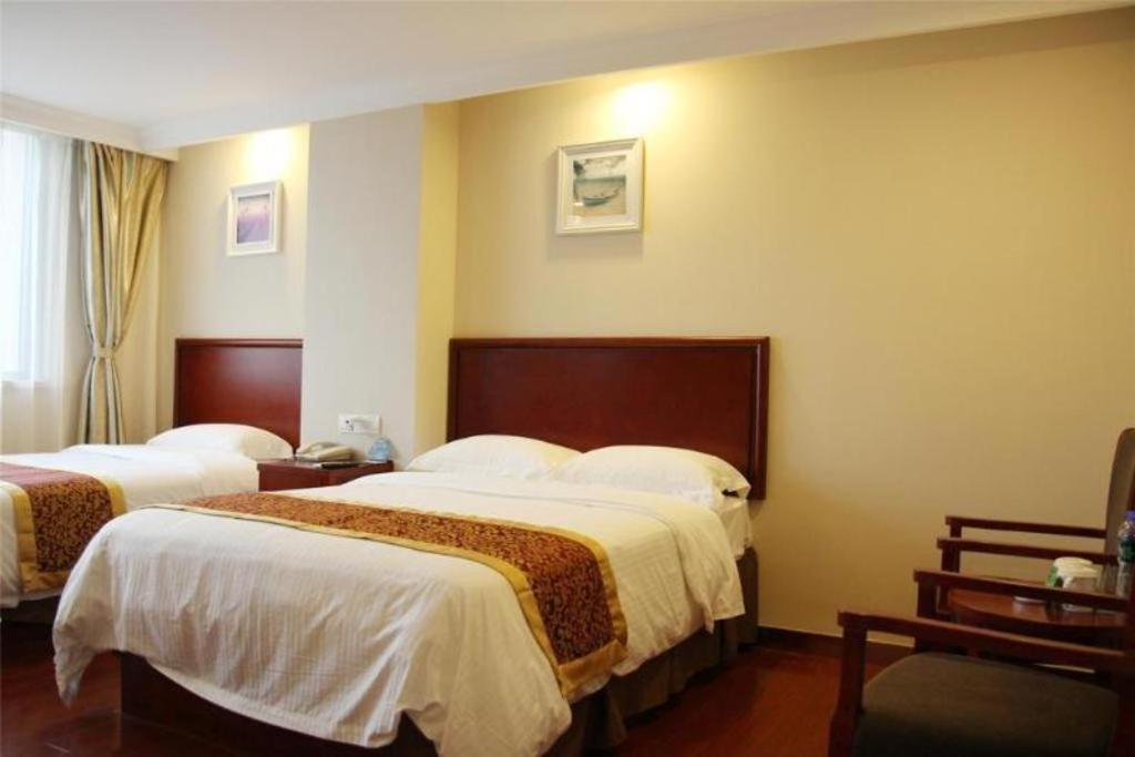 Greentree Inn Suzhou Railway Station North Square Haobainian Wedding Dress City Express Hotel Exterior photo
