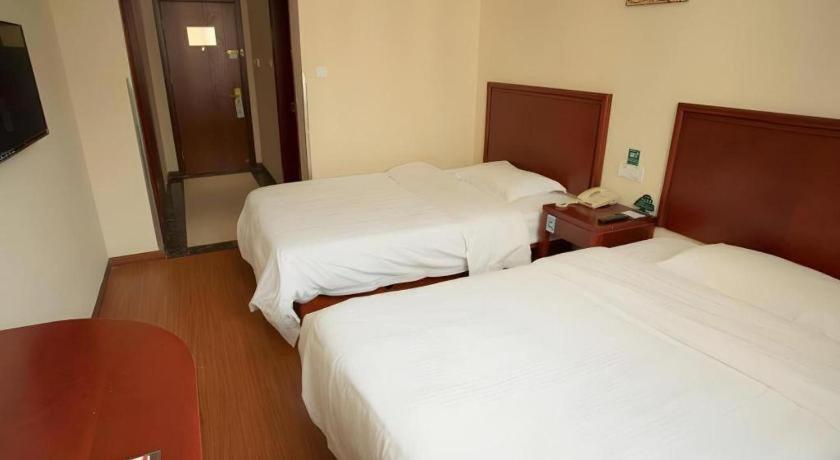 Greentree Inn Suzhou Railway Station North Square Haobainian Wedding Dress City Express Hotel Exterior photo